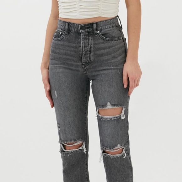 NWT UO BDG High-Waisted Slim Straight Jean – Washed Black Distressed - Picture 5 of 6